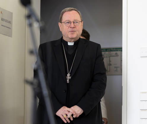 Wuerzburg, Burkardushaus, 24.02.2026, Die Deutsche Bischofskonferenz 2026 Bild: Der ehemalige Vorsitzende der Deutschen Bischofskonferenz, Bischof Dr. Georg Baetzing. Copyright: HMBxMedia xJulienxBecker