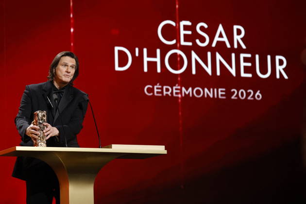 Entertainment Themen der Woche 51st Cesar Ceremony Jim Carrey with the Honorary Cesar Award during 51st Cesar Film Awards held at l Olympia on February 26, 2026, in Paris, France. Photo by Nasser Berzane ABACAPRESS.COM Paris France  Copyright: xBerzanexNasser ABACAx