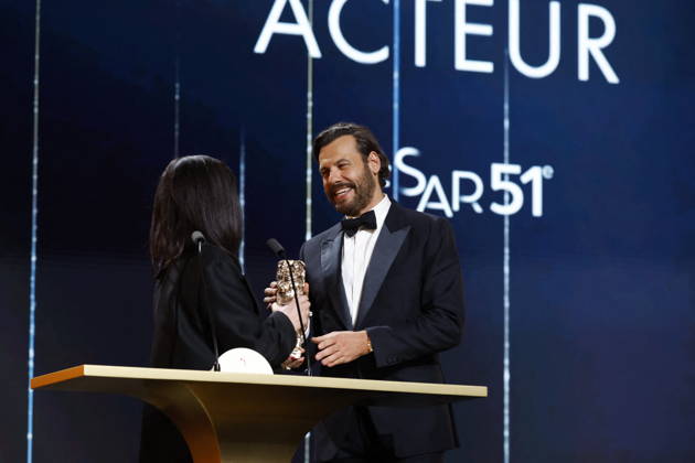 51st Cesar Ceremony Laurent Lafitte with the Best Actor Cesar Award for Movie La Plus Riche Du Monde during the 51st Cesar Film Awards held at l Olympia on February 26, 2026, in Paris, France. Photo by Nasser Berzane ABACAPRESS.COM Paris France  Copyright: xBerzanexNasser ABACAx