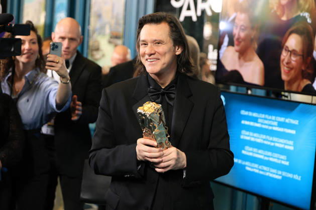 51st Cesar Ceremony Press Room Jim Carrey poses with the Honorary Cesar Award during the 51st Cesar Film Awards held at l Olympia on February 26, 2026, in Paris, France. Photo by Jerome Domine ABACAPRESS.COM Paris France  Copyright: xDominexJerome ABACAx