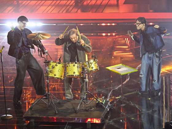Sanremo, 76th Italian Song Festival. Fourth Night. Pictured: LDA & AKA 7EVEN with Tullio De Piscopo. Copyright: xMaurizioxD Avanzox xipa-agency.netx xPoolxSanremox02x IPA_Agency_IPA72123947