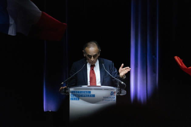 Eric Zemmour And Arthur Cottrel At Reconquete Meeting - Toulouse Speech by Eric Zemmour. 2026 Municipal Elections, Meeting with Eric Zemmour and Arthur Cottrel for the Reconquete list in Toulouse. Speech by your list leader, Arthur Cottrel, who presents the main measures of his program, followed by a speech by Eric Zemmour in Toulouse, France on February 27, 2026. Photo by Patricia Huchot-Boissier ABACAPRESS.COM TOULOUSE Occitanie France  Copyright: xHuchot-BoissierxPatricia ABACAx