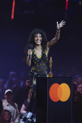 Olivia Dean at the Brit Awards 2026 Olivia Dean receives an award at the Brit Awards 2026 at the Co-Op Live, Manchester, England, 28th February 2026, Credit:Mike Gray Avalon  Copyright: xMikexGrayx xAvalonx 1079171154
