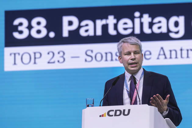 38. Bundesparteitag der CDU Deutschlands in Stuttgart. Steffen Bilger, Erster Parlamentarischer Geschäftsführer der CDU CSU-Bundestagsfraktion. 21.02.2026: Stuttgart, Baden-Württemberg, Deutschland
