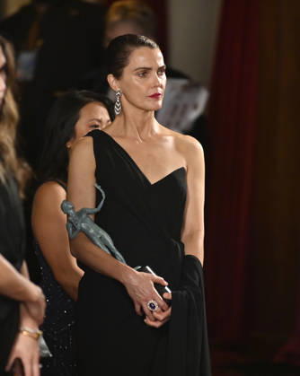 Keri Russell, winner of the Outstanding Performance by a Female Actor in a Drama Series Award for The Diplomat, appears backstage during the 32nd annual SAG Awards held at the Shrine Auditorium in Los Angeles on Sunday, March 1, 2026.  LAP20260301885 JIMxRUYMEN