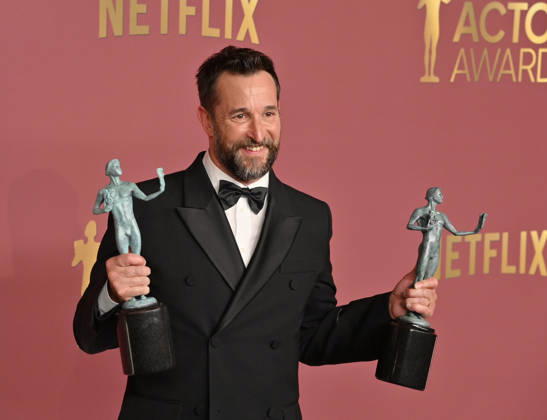 Noah Wyle, winner of the Outstanding Performance by a Male Actor in a Drama Series and Outstanding Performance by an Ensemble in a Drama Series Awards for The Pitt, appears backstage during the 32nd annual SAG Awards held at the Shrine Auditorium in Los Angeles on Sunday, March 1, 2026.  LAP20260301160 JIMxRUYMEN