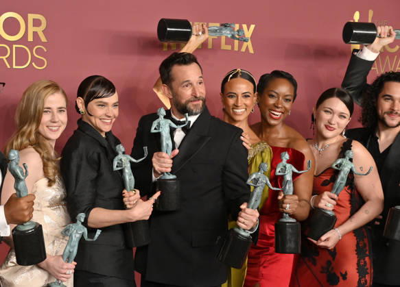 Joanna Going, Krystel V. McNeil, Tracy Vilar, Kristin Villanueva, Brandon Mendez Homer, Taylor Dearden, Fiona Dourif, Noah Wyle, Alexandra Metz, Tracy Ifeachor, Isa Briones, Jalen Thomas Brooks, Patrick Ball, Gerran Howell, Supriya Ganesh and Amielynn Abellera, winners of the Outstanding Performance by an Ensemble in a Drama Series award for The Pitt, appear backstage during the 32nd annual SAG Awards held at the Shrine Auditorium in Los Angeles on Sunday, March 1, 2026.  LAP20260301167 JIMxRUYMEN