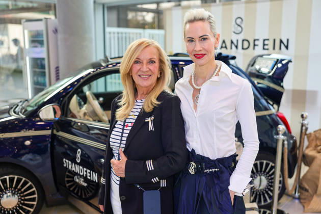 Neue Beauty-Ära bei Strandfein: Uta Raasch und Jeannine Halene präsentieren die Strandfein Beauty Signature Line - Designerin Uta Raasch mit ihrer Geschäftspartnerin Jeannine Halene (Agentur Rheinschurken.de ) setzen ein starkes Zeichen mit ihrer neu gegründeten Marke ! Düsseldorf The Art of Beauty Messe NRW Deutschland