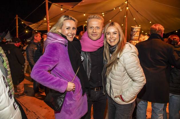 abb Franziska Hippe, Roman Knizka und Nina Ensmann zu Gast am Strand bei 10.Jahre Baltic Lights 2026 Promi Charity Schlittenhunderennen zu Gunsten der Welthungerhilfe an der Ostsee zwischen der Seebruecke Ahlbeck und der Seebruecke Heringsdorf , Freitag 06.03.2026 in Heringsdorf MV Deutschland
