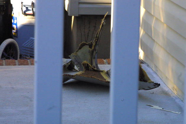 American Airlines Fight 587 Crashes in NYC Nov 12, 2001; Queens, NY, USA; A piece of the wreckage of American Airlines Flight 587 which crashed in Belle Harbor, Queens shortly after takeoff from JFK Airport.. Copyright: xNancyxKaszermanx
