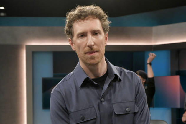 Luis Klamroth in der ARD-Talkshow hart aber fair im Studio Adlershof. Berlin, 09.03.2026