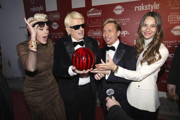 Brigitte Nielsen, Heino, Helmut Werner und Nicole Werner bei der Premiere der RTL+ Dokuserie Heino - Karamba, Karacho, Kult! im Filmtheater Kitzbühel. Kitzbühel, 13.03.2026