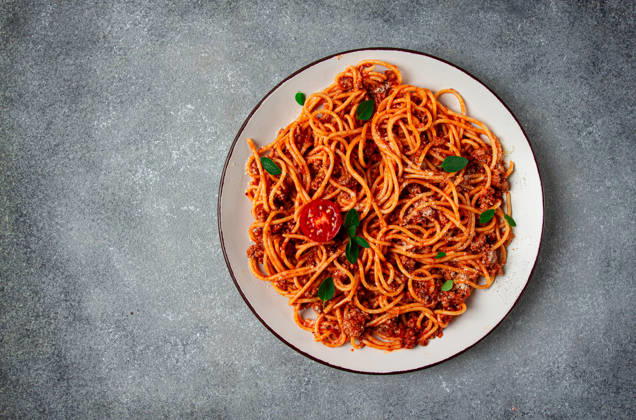 Spaghetti Bolognese, Draufsicht, Nahaufnahme, ohne Personen, hausgemacht, Spaghetti Bolognese, top view, close-up, no people, homemade, (License=RF) Copyright: xZoonar.com GalinaxDidebashvilix 24762012