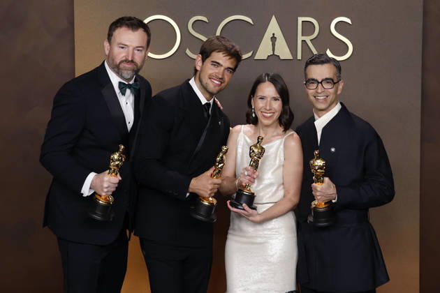 March 15, 2026, Hollywood, California, USA: (L-R) Jack Piatt, Sam A. Davis, Natalie Musteata and Alexandre Singh in the press room of the 98th Annual Academy Awards on Sunday March 15, 2026 at the Dolby Theater in Hollywood, California. BURT HARRIS BNS PI Hollywood USA - ZUMAp124 20260315_zaa_p124_293 Copyright: xBurtxHarrisx