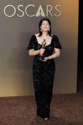 March 15, 2026, Hollywood, California, USA: Cassandra Kulukundis, winner of the Best Casting award for â€oeOne Battle after Anotherâ€Â, poses in the press room of the 98th Annual Academy Awards on Sunday March 15, 2026 at the Dolby Theater in Hollywood, California. PRENSA INTERNACIONAL Hollywood USA - ZUMAp124 20260315_zaa_p124_313 Copyright: xPrensaxInternacionalx