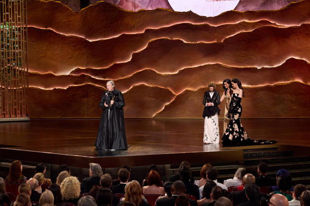 98th Oscars, Academy Awards Kate Hawley accepts the Oscar for Costume Design during the 98th Oscars at the Dolby Theatre at Ovation Hollywood on Sunday, March 15, 2026., Credit:Trae Patton The Academy Avalon United States of America, CA, Hollywood, Dolby Theater Copyright: xTraexPattonx xThexAcademyx xAvalonx 1083389129