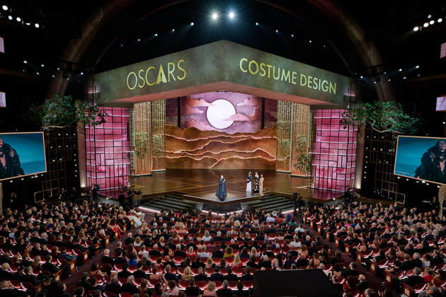 98th Oscars, Academy Awards Kate Hawley accepts the Oscar for Costume Design during the 98th Oscars at the Dolby Theatre at Ovation Hollywood on Sunday, March 15, 2026., Credit:SI Avalon United States of America, CA, Hollywood, Dolby Theater Copyright: xSIx xAvalonx 1083389485