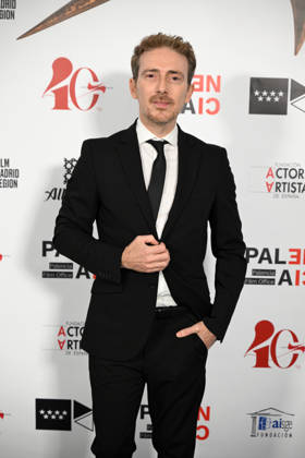 Photocall of the 34th edition of the Actors and Actresses Union Awards Vícto Clavijo poses at the photocall of the 34th edition of the Actors and Actresses Union Awards, March 16, 2026, in Madrid Spain The Union Awards have a feature that makes them unique and special, as they are the vote of the profession, being the Unions own membership who chooses the winners from among all his companeros and companeras 16 MARCH 2026 José Madrid Madrid Madrid Espana Copyright: xJosà xOlivax 7372316