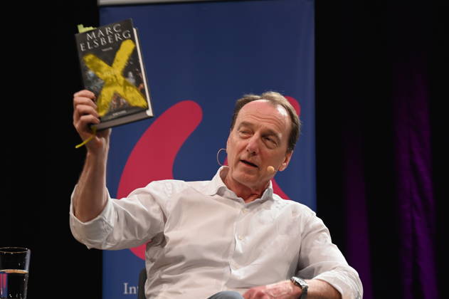 Der österreichische Autor Marc Elsberg liest und spricht auf der Lit.Cologne, dem internationalen Literaturfestival
