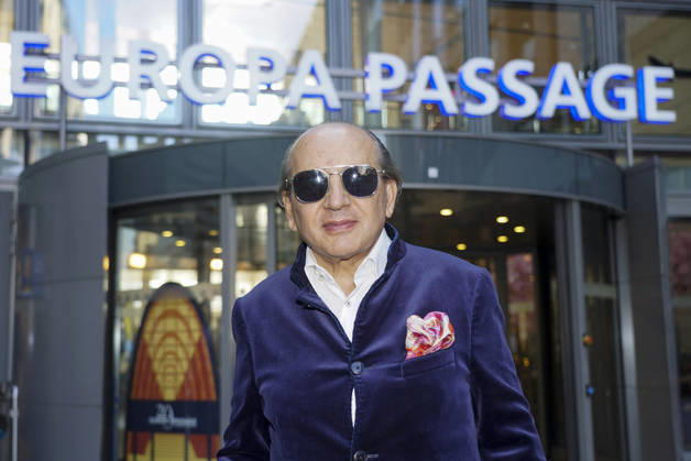 cntv Hadi Teherani zu Gast bei der Lind Goldhasen Oster Charity und Feier 20 Jahre Europa Passage Donnerstag 19.03.2026 in Hamburg Hamburg Germany