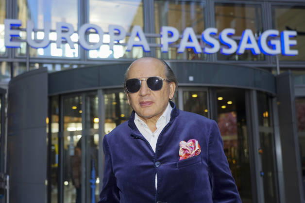 cntv Hadi Teherani zu Gast bei der Lind Goldhasen Oster Charity und Feier 20 Jahre Europa Passage Donnerstag 19.03.2026 in Hamburg Hamburg Germany