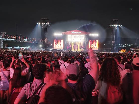 RECORD DATE NOT STATED Lollapalooza movement Sao Paulo (SP), March 20, 2026 - Culture Shows Festival - Crowd movement around the stages and lounge in the late afternoon of the first day of the Lollapalooza festival at the Interlagos racetrack in the southern zone of Sao Paulo. This Friday, March 20, 2026 (Foto: Leandro Chemalle Thenews2 imago images) Lollapalooza movement Copyright: xLeandroxChemallex