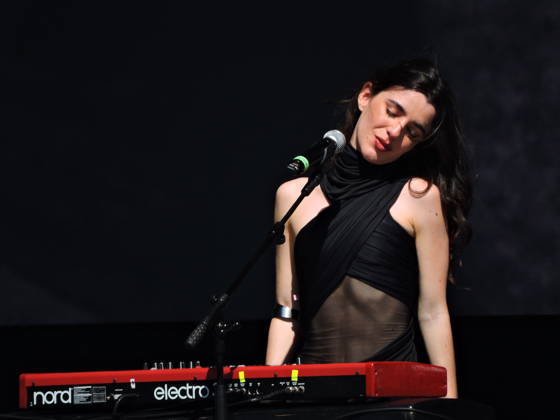 RECORD DATE NOT STATED ask for lollapalooza Sao Paulo (SP), 03 22 2026 - Culture Music Shows - Singer Nina Maia performs on the Samsung Galaxy stage on the last day of Lollapalooza 2026 at the Interlagos racetrack in the southern zone of Sao Paulo, this Sunday, March 22, 2026. (Foto: Leandro Chemalle Thenews2 imago images) ask for lollapalooza Copyright: xLeandroxChemallex