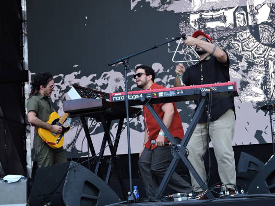 RECORD DATE NOT STATED I m going to Lollapalooza. Sao Paulo (SP), 03 22 2026 - Culture Music Shows - The rock band Papangu opens the day on the Flying Fish stage on the last day of Lollapalooza 2026 at the Interlagos racetrack in the south of Sao Paulo, this Sunday, March 22, 2026. (Foto: Leandro Chemalle Thenews2 imago images) I m going to Lollapalooza. Copyright: xLeandroxChemallex