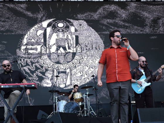 RECORD DATE NOT STATED I m going to Lollapalooza. Sao Paulo (SP), 03 22 2026 - Culture Music Shows - The rock band Papangu opens the day on the Flying Fish stage on the last day of Lollapalooza 2026 at the Interlagos racetrack in the south of Sao Paulo, this Sunday, March 22, 2026. (Foto: Leandro Chemalle Thenews2 imago images) I m going to Lollapalooza. Copyright: xLeandroxChemallex