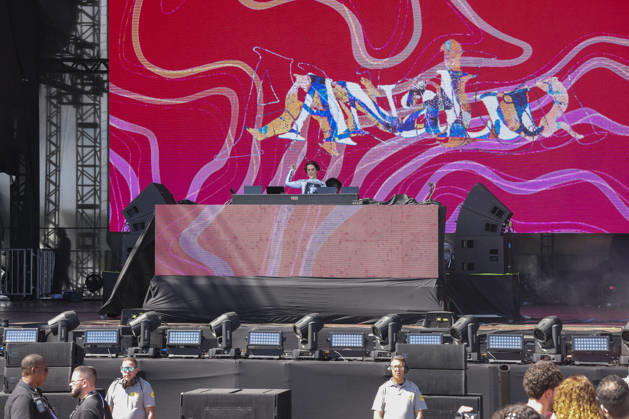 DJ Analu will perform at Lollapalooza Brazil 2026 in Sao Paulo. Sao Paulo (SP), March 22, 2026 Lollapalooza Brazil Show DJ Analu DJ Analu performs during the Lollapalooza Brazil festival, held at the Interlagos racetrack in the southern part of Sao Paulo. The event brings together national and international artists for three days of shows and musical attractions, this Sunday, March 22, 2026. (Foto: Leco Viana Thenews2 imago images) DJ Analu will perform at Lollapalooza Brazil 2026 in Sao Paulo. Copyright: xLecoxVianax