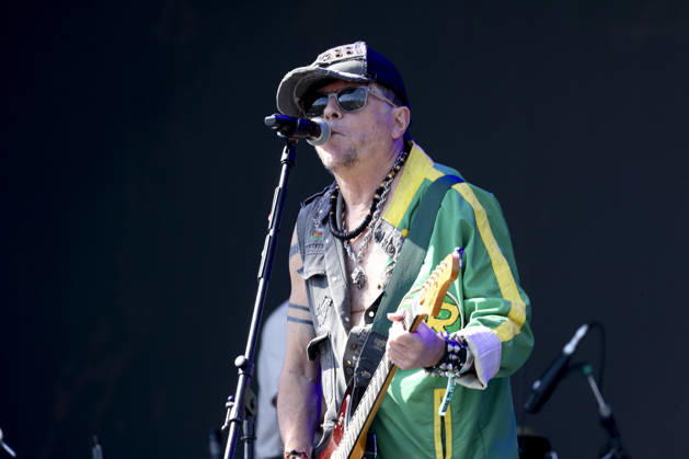 Mundo Livre S A will perform at Lollapalooza Brazil 2026 in Sao Paulo. Sao Paulo (SP), 03 22 2026 Lollapalooza Brazil Show Mundo Livre S A The band Mundo Livre S A performs during the Lollapalooza Brazil festival, held at the Interlagos racetrack, in the southern zone of the city of Sao Paulo. The event brings together national and international artists in three days of shows and musical attractions, on March 22, 2026. (Foto: Leco Viana Thenews2 imago images) Mundo Livre S A will perform at Lollapalooza Brazil 2026 in Sao Paulo. Copyright: xLecoxVianax