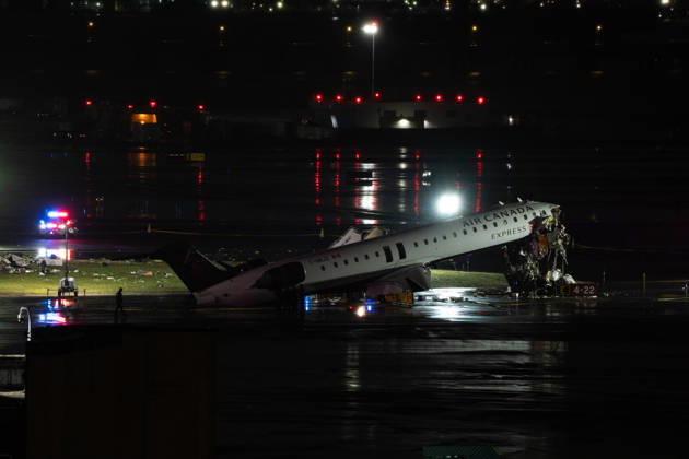 Air Canada plane collides with fire truck at LaGuardia, killing 2, injuring others NEW YORK, UNITED STATES - MARCH 23: Passenger plane collides with a fire truck while landing at LaGuardia Airport, killing the pilot and copilot and injuring two others on March 23, 2026, in New York, United States. Lokman Vural Elibol Anadolu New York United States. Editorial use only. Please get in touch for any other usage. Copyright: x2026xAnadoluxLokmanxVuralxElibolx
