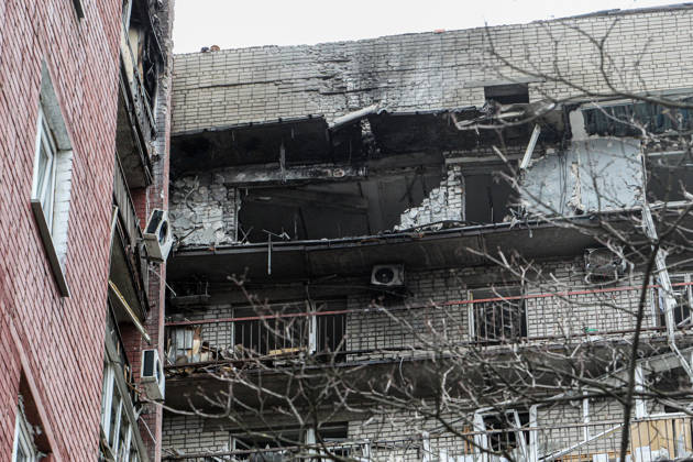 A 14-storey apartment block is damaged by a Russian drone strike in Dnipro, Ukraine, March 24, 2026. Russian forces attacked the eastern Ukrainian city with strike drones. At least 13 people were injured, including two girls aged 12 and nine, and a one-and-a-half-year-old boy. (Photo by Mykola Miakshykov Ukrinform) Russian army attacks apartment block with drone in Dnipro Copyright: xMykolaxMiakshykovx