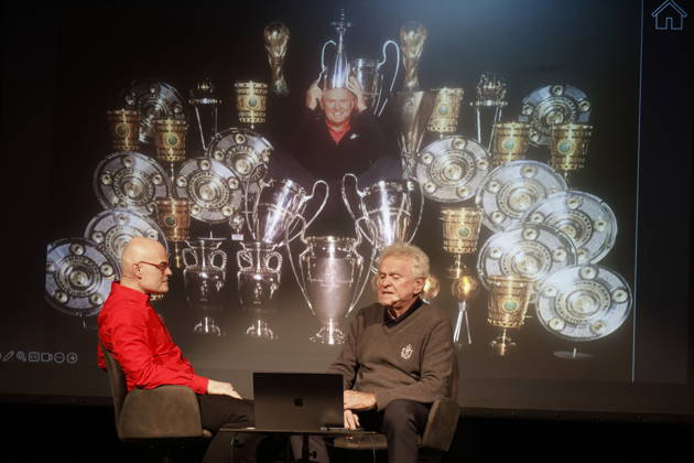 Sepp Maier auf Tour Tobias Bücklein und Sepp Maier bei der Sepp Maier Live Tour 2026 in der Karl-Diehl-Halle. Röthenbach an der Pegnitz, 23.03.2026 Röthenbach Nürnberger Land Karl Diehl-Halle Bayern D Copyright: xAgenturxWehnert R.Zichyx