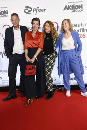 Klaus-Peter Grap, Julia Bremermann, Marion Kracht und Petra Zieser bei der Verleihung des 24. Deutschen Hörfilmpreises 2026 im Colosseum Filmtheater. Berlin, 24.03.2026