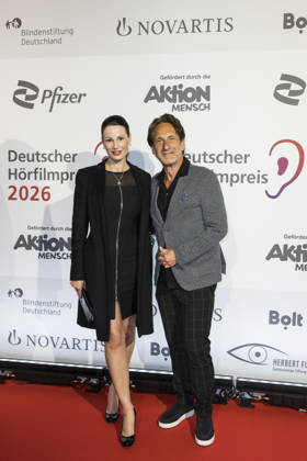 Deutscher Hörfilmpreis, Preisverleihung im Kino Colosseum, Berlin, 24.03.2026 Katharina Gerhardt und Falk-Willy Wild vor der Preisverleihung zum Deutschen Hörfilmpreis im Berliner Kino Colosseum am 24.03.2026 Berlin Kino Collosseum Copyright: xBenxKriemannx