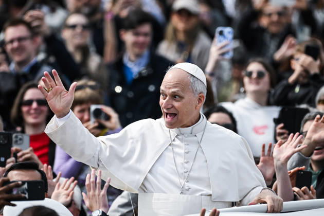 Rom, Vatikan 29.03.2026 Papst Leo XIV. bei der Audienz nach der Palmsonntagsmesse auf dem Petersplatz