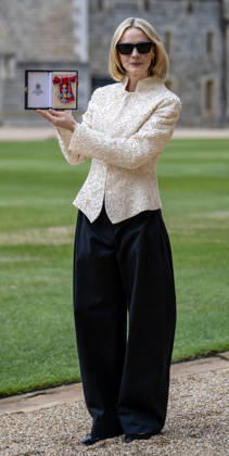. 31 03 2026. Windsor, United Kingdom. Actress Carey Mulligan with her CBE after an Investiture at Windsor Castle, United Kingdom xPoolx xi-Imagesx IIM-26674-0002