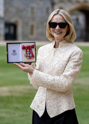 . 31 03 2026. Windsor, United Kingdom. Actress Carey Mulligan with her CBE after an Investiture at Windsor Castle, United Kingdom xPoolx xi-Imagesx IIM-26674-0003