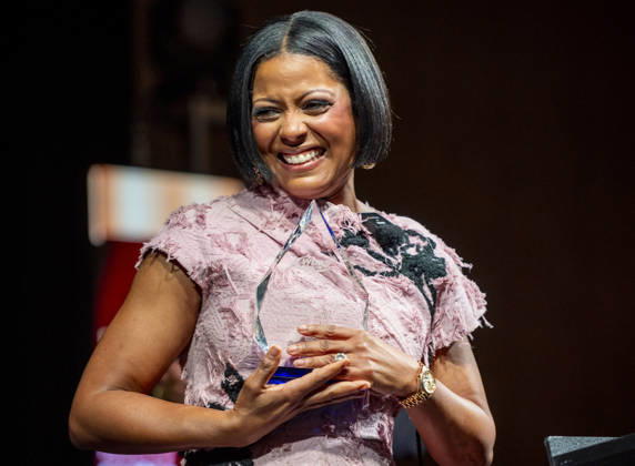 April 4, 2026, Philadelphia, Pennsylvania, United States: TAMRON HALL, American broadcast journalist, television talk show host and author, receives the WDAS-FM tenth annual Women Of Excellence Legend award at the luncheon held at the Philadelphia Sheraton Philadelphia United States - ZUMArf1_ 20260404_zaf_rf1_025 Copyright: xRickyxFitchettx