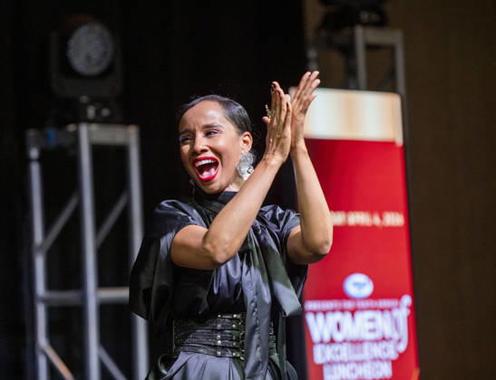 April 4, 2026, Philadelphia, Pennsylvania, United States: R&B singer, songwriter, VIVIAN GREEN, speaking at the WDAS-FM tenth annual Women Of Excellence awards luncheon where she received the Trailblazing award at the Philadelphia Sheraton Philadelphia United States - ZUMArf1_ 20260404_zaf_rf1_037 Copyright: xRickyxFitchettx