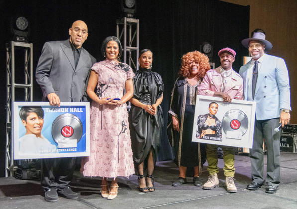 April 4, 2026, Philadelphia, Pennsylvania, United States: DERRICK CORBETT, Senior Vice President of Programming for iHeartMedia holds an award to present to TAMRON HALL, American broadcast journalist, television talk show host and author Singer song writer, VIVIAN GREEN, radio host PATTY JACKSON, rapper KWAME, and singer, ERIC ROBERSON, at the WDAS-FM tenth annual Women Of Excellence Legend award at the luncheon held at the Philadelphia Sheraton Philadelphia United States - ZUMArf1_ 20260404_zaf_rf1_044 Copyright: xRickyxFitchettx