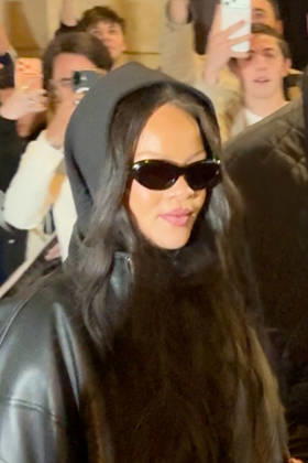 Rihanna went shopping at Galeries Lafayette in Paris on April 6, 2026 Rihanna went shopping at Galeries Lafayette in Paris on April 6, 2026 Paris France Copyright: xAgencex xBestimagexAgencex xBestimagex