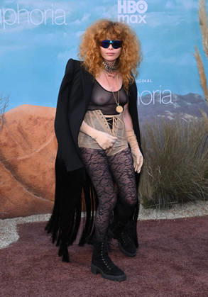 ˜Euphoria™ S3 Los Angeles Premiere Natasha Lyonne arriving to the season 3 Euphoria Los Angeles premiere held at the TCL Chinese Theatre on April 07, 2026 in Hollywood, CA. Hollywood TCL Chinese Theatre California USA Copyright: xLisaxOConnorx xAFF-USA.comx