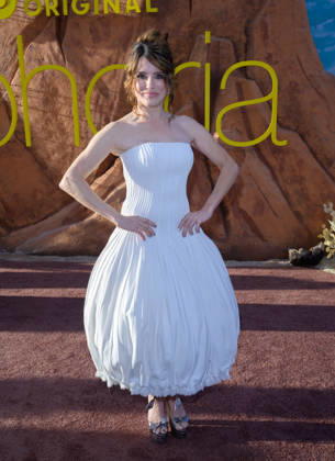 Euphoria Premiere - Los Angeles, USA LOS ANGELES, USA. April 07, 2026: Alanna Ubach at the premiere for Euphoria at the Chinese Theatre. Los Angeles CA USA  Copyright: xPaulxSmith Featureflashx