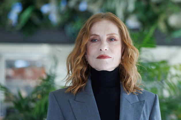 News - Photocall - La donna piu ricca del mondo Isabelle Huppert attends the photocall for the movie La donna piu ricca del mondo on April 08, 2026 at Sofitel Hotel Villa Borghese, Rome, Italy Rome Sofitel Hotel Villa Borghese Italy Copyright: xEmanuelaxVertollix xLiveMediax LPN_2379121