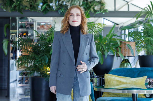 News - Photocall - La donna piu ricca del mondo Isabelle Huppert attends the photocall for the movie La donna piu ricca del mondo on April 08, 2026 at Sofitel Hotel Villa Borghese, Rome, Italy Rome Sofitel Hotel Villa Borghese Italy Copyright: xEmanuelaxVertollix xLiveMediax LPN_2379124