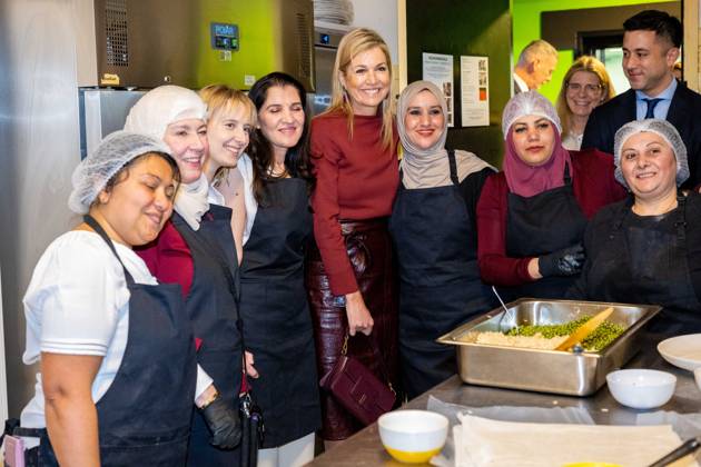 Queen Maxima visits the Amsterdam North community center. Amsterdam, the Netherlands. 08 Apr 2026 Queen Maxima visits De Bol community center. This community center receives support from the Oranjefonds, of which the queen is patroness of. Amsterdam The Netherlands Copyright: xMischaxSchoemakerx