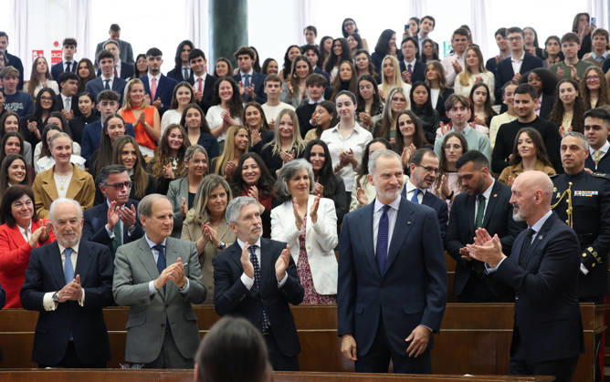 The King defends international law against the use of force before university students King Felipe VI 1 row, 2d , accompanied by the rector of the Complutense University of Madrid, Joaquín Goyache 1 row, d , and the Minister of the Interior, Fernando Grande Marlaska 1 row, 3d , presides over the commemoration of the 60th anniversary of the International Covenant on Civil and Political Rights and the International Covenant on Economic, Social and Cultural Rights, at the Faculty of Law of the Complutense University, on April 9, 2026, in Madrid, Spain, The two covenants were adopted by the United Nations General Assembly on December 16, 1966 and entered into force on January 3, 1976 Together with the Universal Declaration of Human Rights, the Copyright: xMartaxFernandezx 7425668