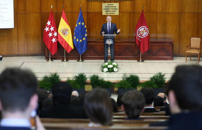 The King defends international law against the use of force before university students King Felipe VI presides over the commemoration of the 60th anniversary of the International Covenant on Civil and Political Rights and the International Covenant on Economic, Social and Cultural Rights, at the Faculty of Law of the Complutense University, April 9, 2026, in Madrid Spain The two covenants were adopted by the United Nations General Assembly on December 16, 1966 and entered into force on January 3, 1976 Together with the Universal Declaration of Human Rights, they comprise what jurists consider the International Bill of Human Rights 09 APRIL 2026 Marta Ferná Madrid Madrid Madrid Spain Copyright: xMartaxFernandezx 7426294